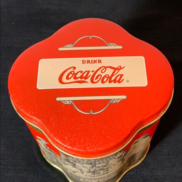 Vintage Coca Cola Collectible Tin Box - Picture 5 of 8